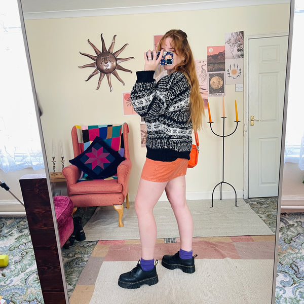 Obsidian knit jumper (XL)
