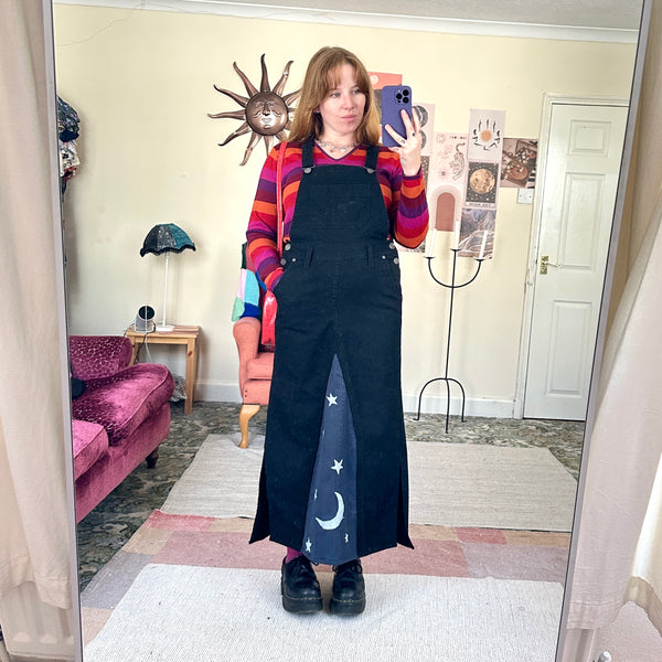Moon pinafore dress (M)
