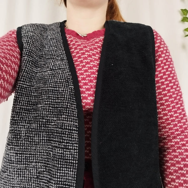 Tapestry monochrome waistcoat (L)