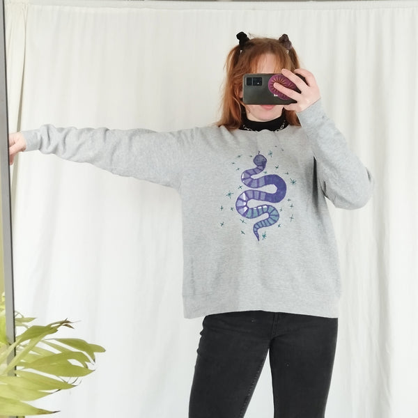 Serpent sweater in grey (M)