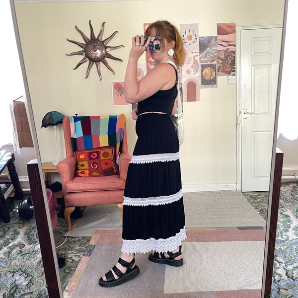 Tiered skirt (S-M)