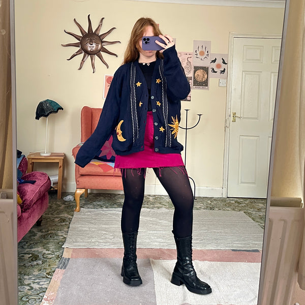 Sun and moon cardigan (XL)