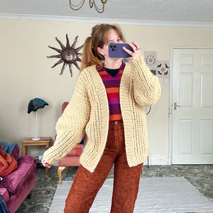 Chunky knit cardigan (L)