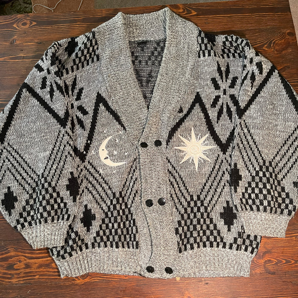 Sun and moon knit cardigan (XXL)