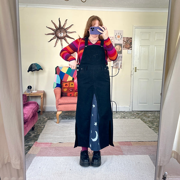 Moon pinafore dress (M)