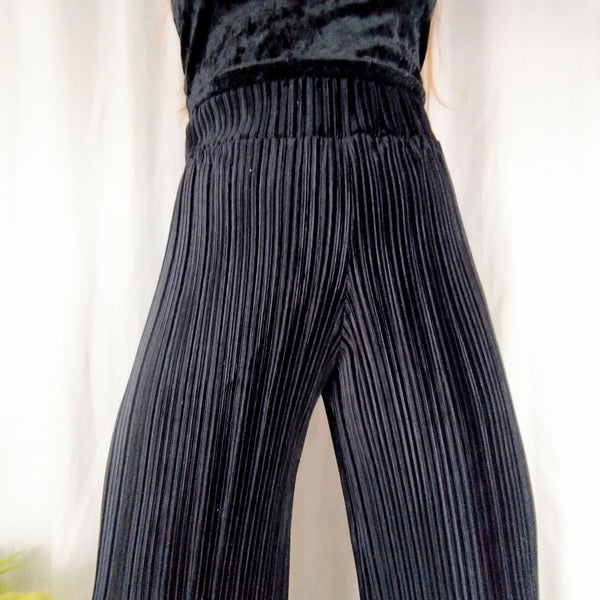 Crinkly velvet trousers (S)
