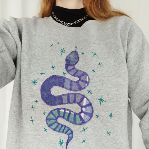 Serpent sweater in grey (M)