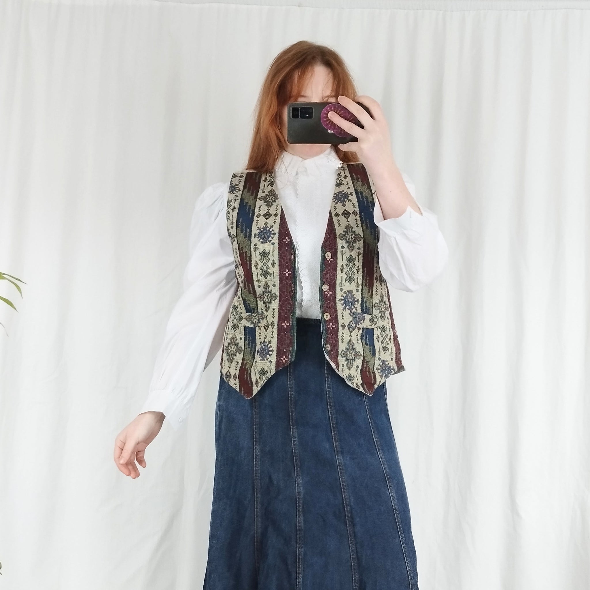 Tapestry Aztec waistcoat (L)