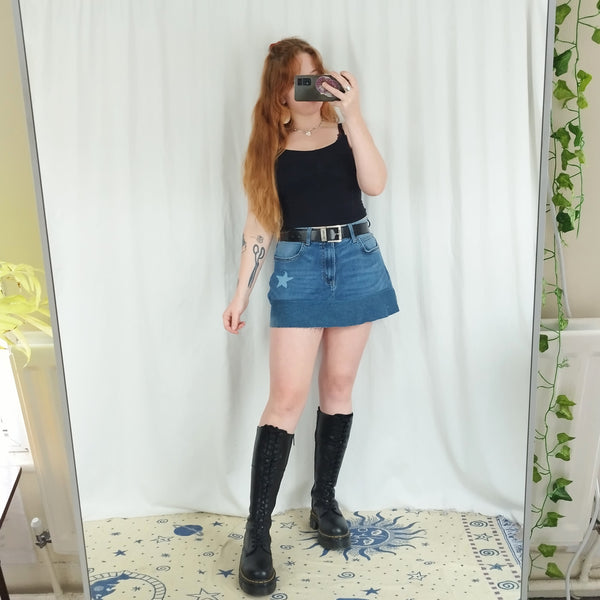 Denim mini skirt (W34-36)