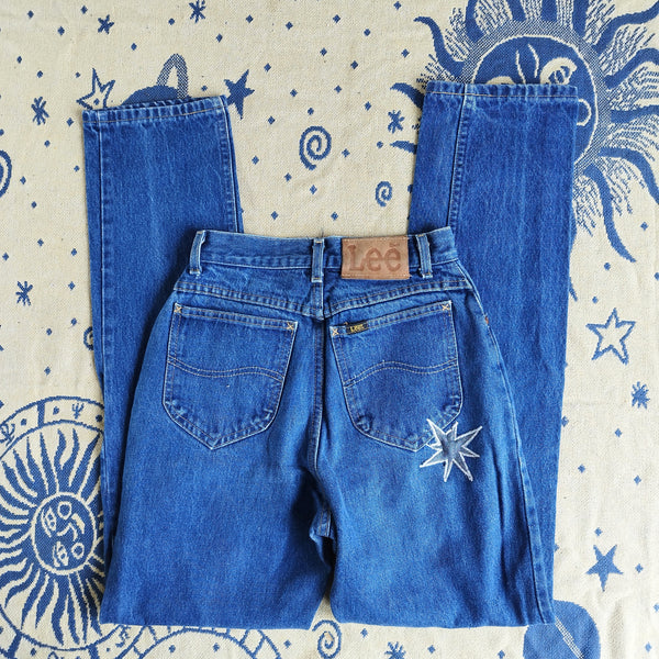 Moonrise mom jeans (W24)