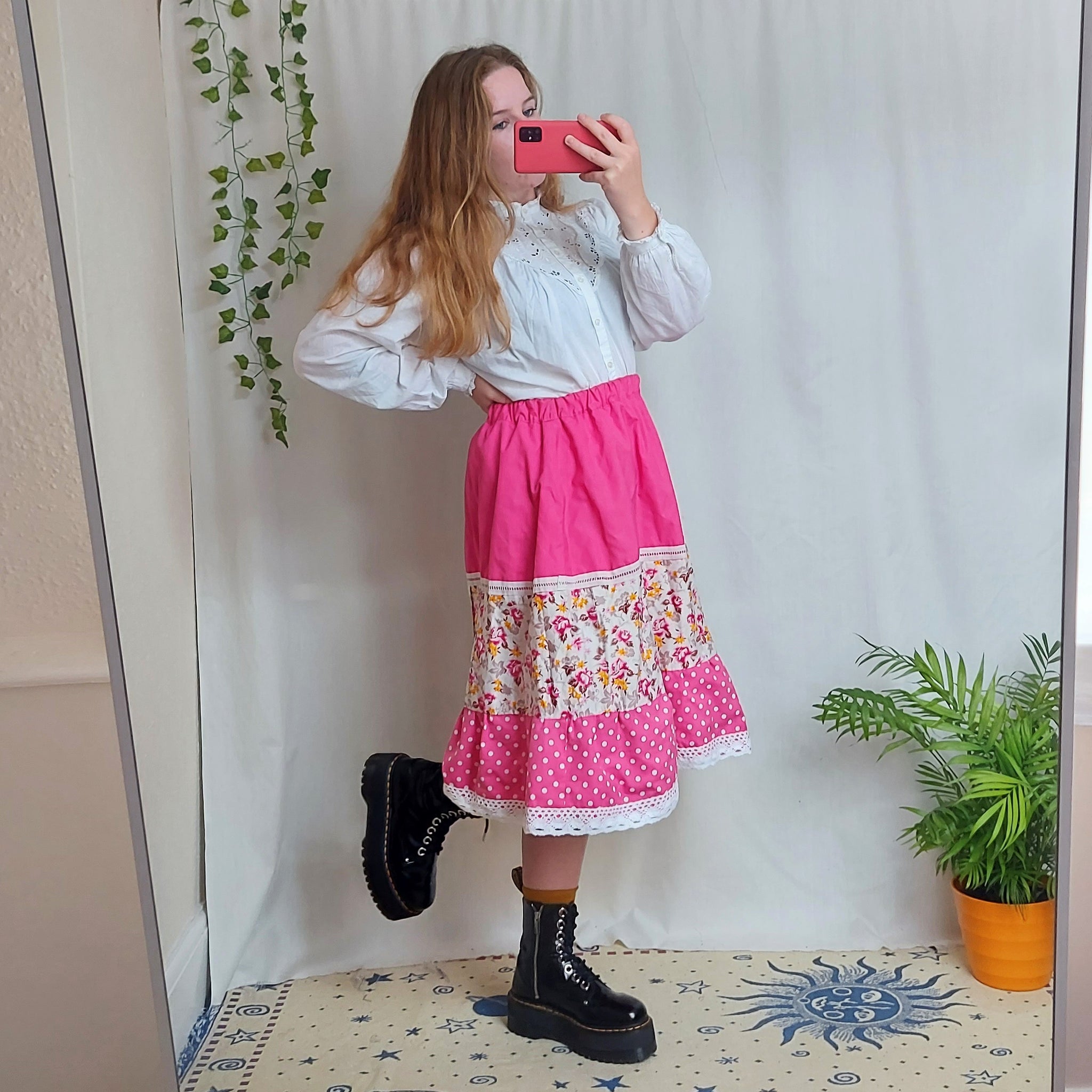 Pink floral prairie skirt (L)